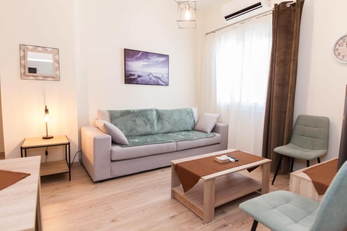 Brand New 2 Bedroom Haven Apt In Galatsi Athens Exterior photo